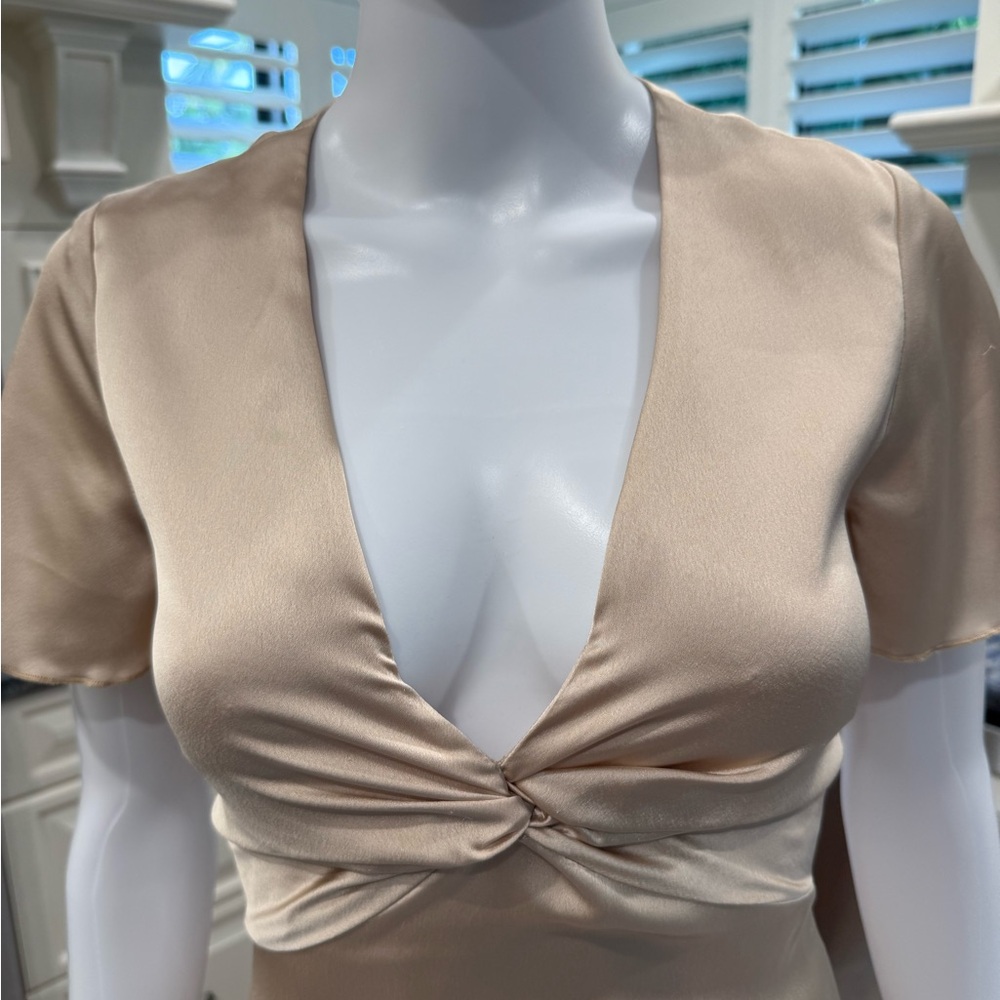 Show me your MuMu Elegant Hollywood Regency Cream Evening Gown